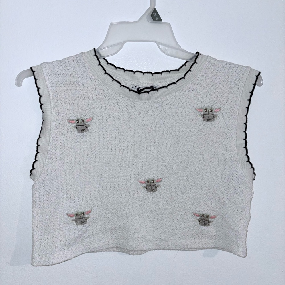 Zara Grogu Sleeveless Crop Top with Embroidered Details